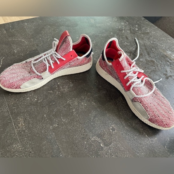 $159 NEW! - Adidas Pharrell Scarlet - Tennis HU v2 - 10.5 - Picture 5 of 12